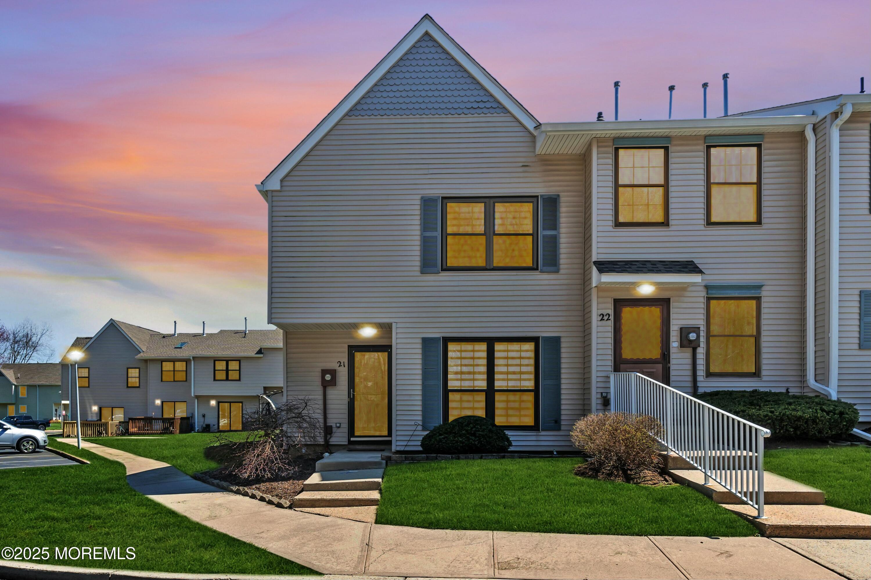 Residential Lease in Manalapan
