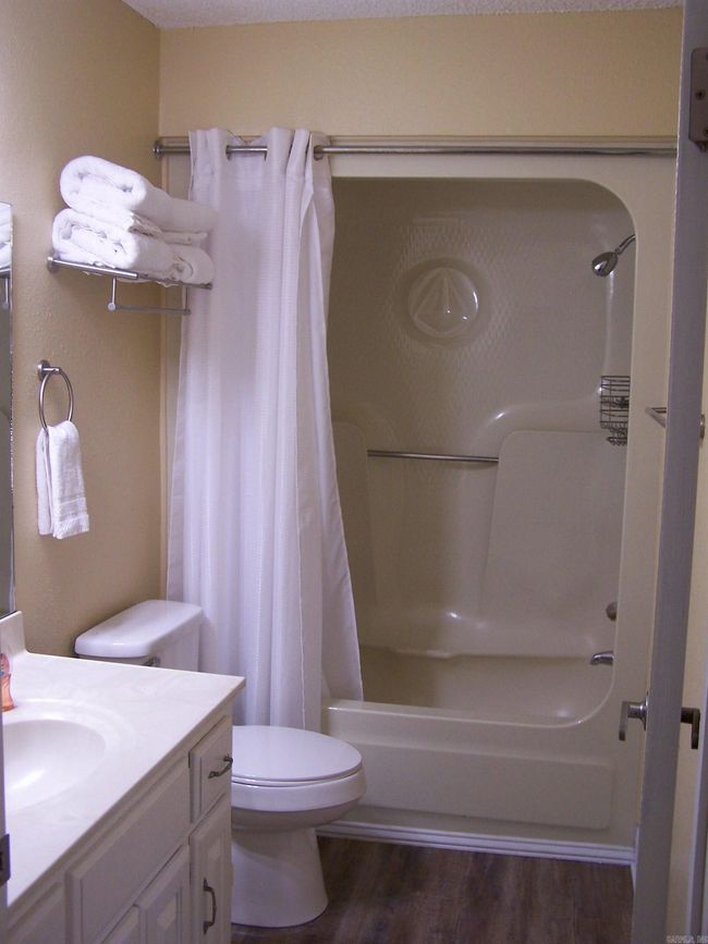 5371 Central Ave, Home with 2 bedrooms, 2 bathrooms and null parking in Hot Springs AR | Image 20