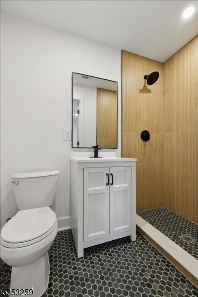 1081 Lambert Rd, House other with 4 bedrooms, 3 bathrooms and null parking in Teaneck NJ | Image 31
