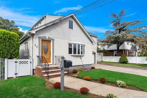 52 Lucille Ave, Elmont, NY, 11003-2719 | Card Image
