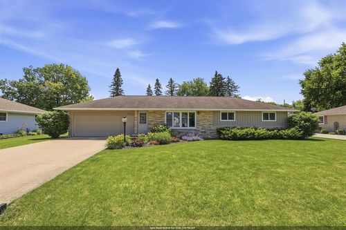3517 W Florida Avenue, GRAND CHUTE, WI, 54914 | Card Image