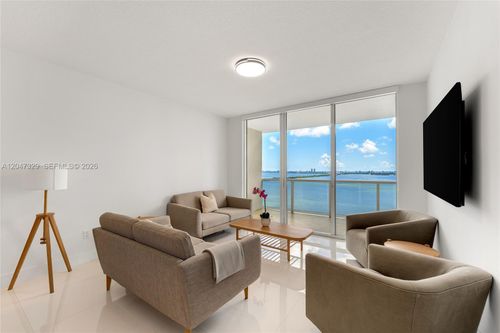 2904-600 Ne 27th St, Miami, FL, 33137-5197 | Card Image