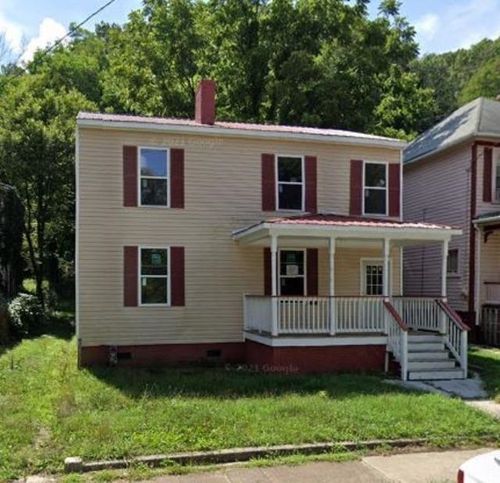 319 Roxbury St, CLIFTON FORGE, VA, 24422-1235 | Card Image