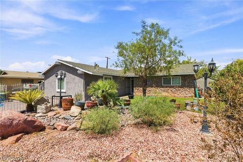 6232 Mcallister Ave, Las Vegas, NV, 89107-1334 | Card Image