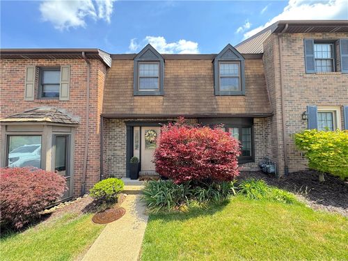 360 Nature Trail Ln, Murrysville, PA, 15668-1247 | Card Image