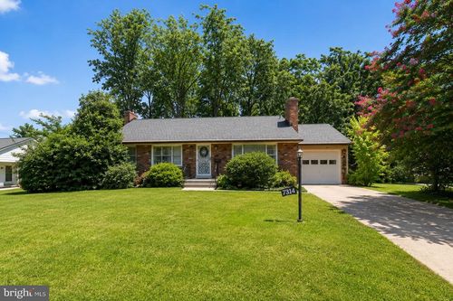 7314 Lois Ln, LANHAM, MD, 20706-1110 | Card Image
