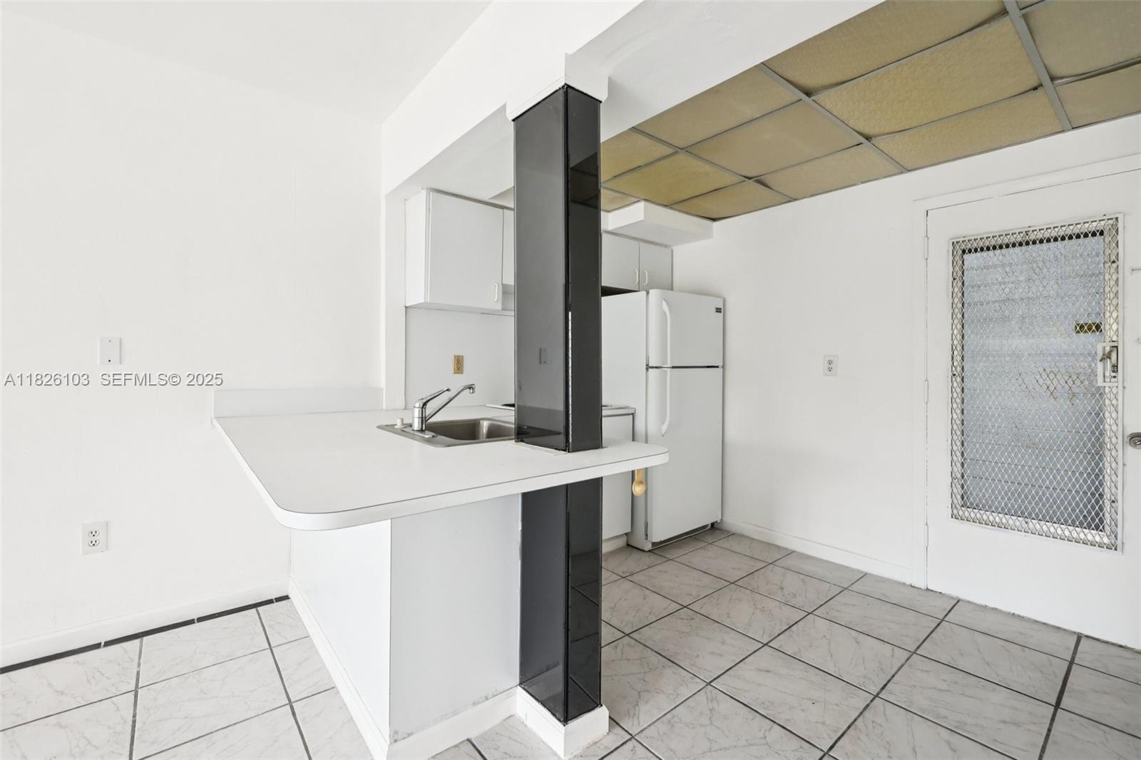 Residential in North Miami 3
