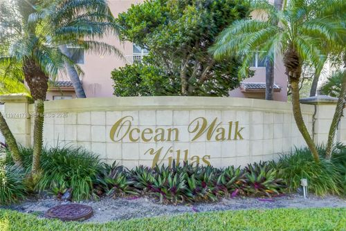 401-2039 Oceanwalk Ter, Pompano Beach, FL, 33062-7654 | Card Image