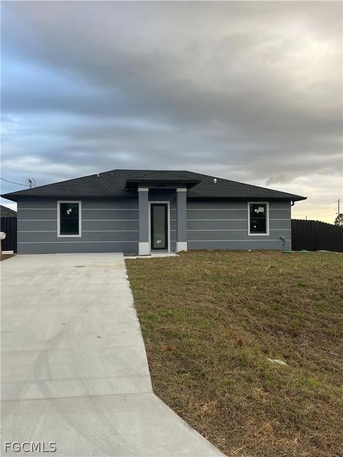 2919 30th St, Lehigh Acres, FL, 33971-5785 | Card Image