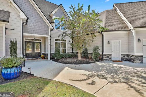 14-110 Whistle Pine Farm Dr, Senoia, GA, 30276-1675 | Card Image