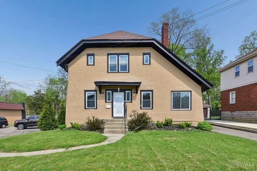 6839 Montgomery Rd, Silverton, OH, 45236-3818 | Card Image