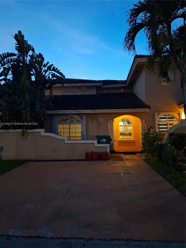 3826 - 3826 Sw 153 Rd Pl, Townhouse with 2 bedrooms, 2 bathrooms and null parking in Miami FL | Image 22