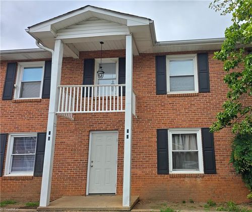 15-3620 Clemmons Road, Clemmons, NC, 27012 | Card Image