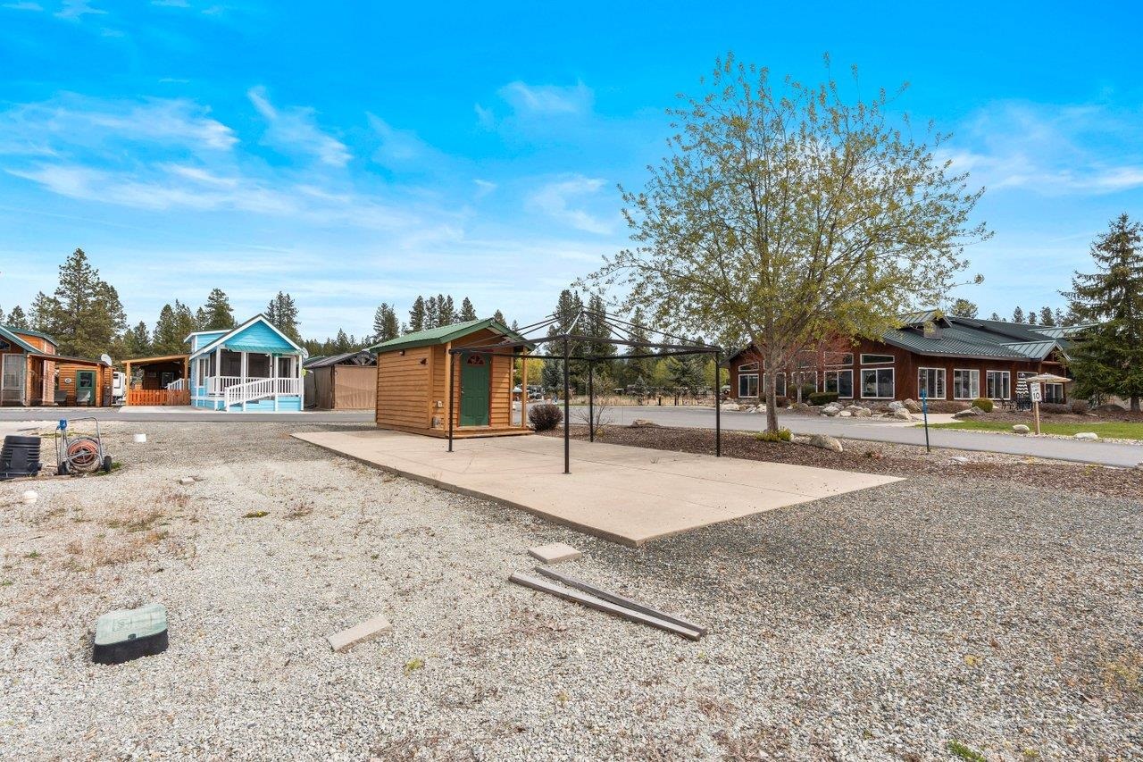 Pathfinder Ln, Usk, WA 99180