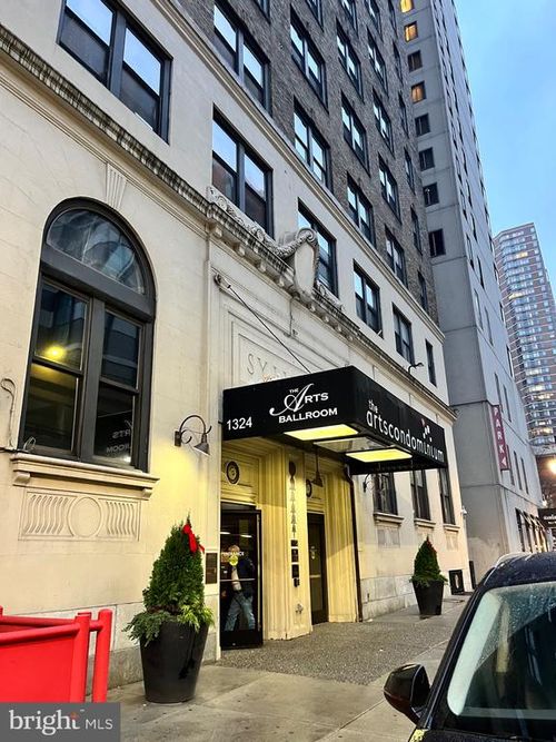 apt-1108-32-1324 Locust St, PHILADELPHIA, PA, 19107-5651 | Card Image