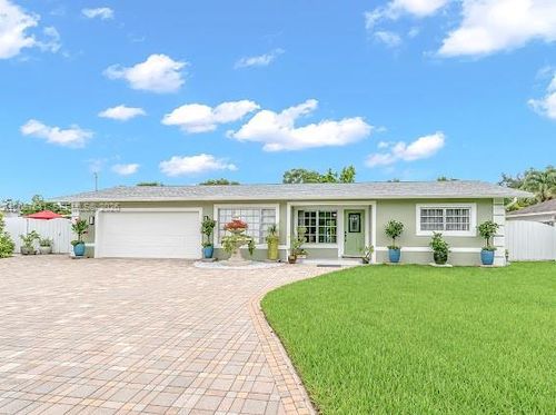 4151 19th Ct Sw, NAPLES, FL, 34116-6003 | Card Image