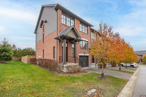 2-555 Sunningdale Rd E, London, ON, N5X0M4 | Card Image