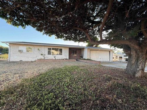 2220 Rachael Ave, National City, CA, 91950-6247 | Card Image
