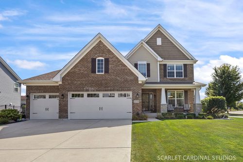 21318 Willow Pass, Shorewood, IL, 60404-8237 | Card Image