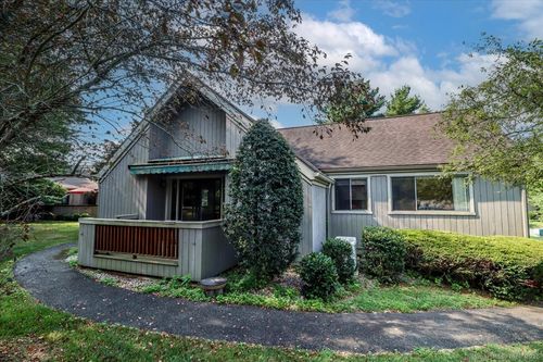 a-445 North Trl, Stratford, CT, 06614-8205 | Card Image