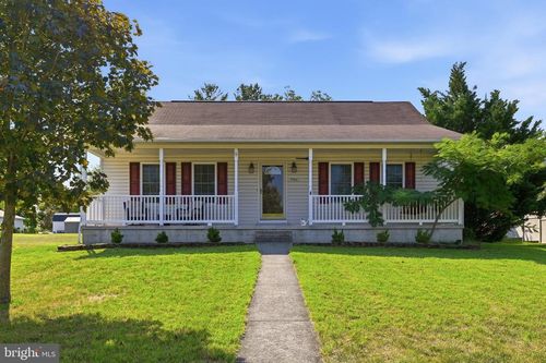7984 Main St, MIDDLETOWN, VA, 22645-9541 | Card Image