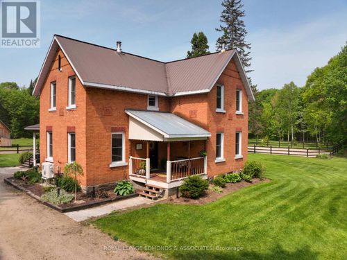 1077 Allan Rd, Deep River, ON, K0J1P0 | Card Image