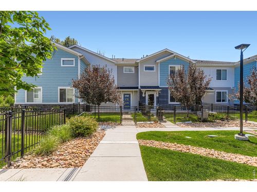 690 Stonebridge Dr, Longmont, CO, 80503-7779 | Card Image