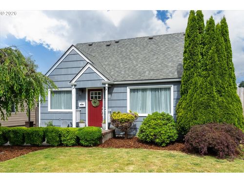 621 27th Ave, Longview, WA, 98632 | Card Image