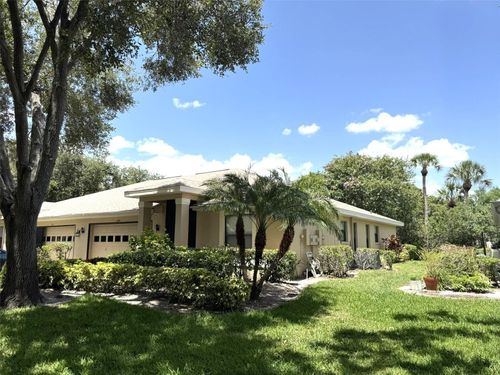 1609 Laughton Pl, SUN CITY CENTER, FL, 33573-6548 | Card Image