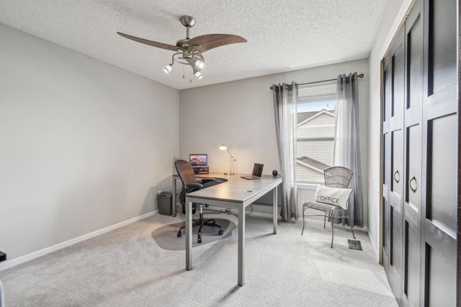 Office is also a bedroom | Image 30
