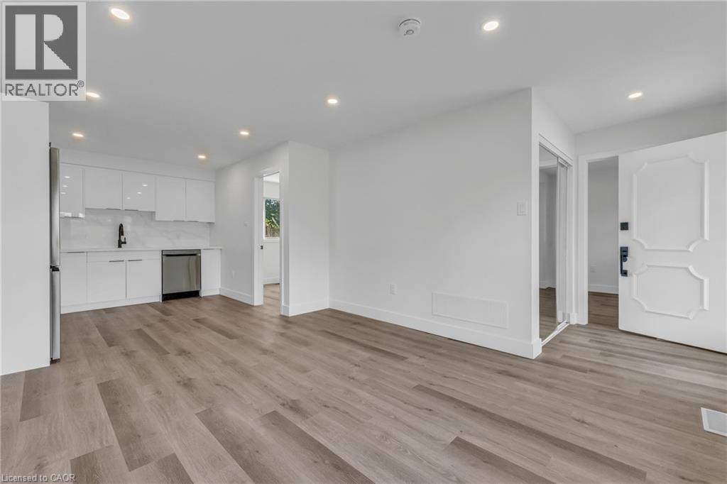 Residential in Hamilton 3