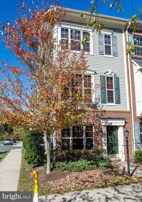 4442 Potomac Highlands Cir, TRIANGLE, VA, 22172-1790 | Card Image