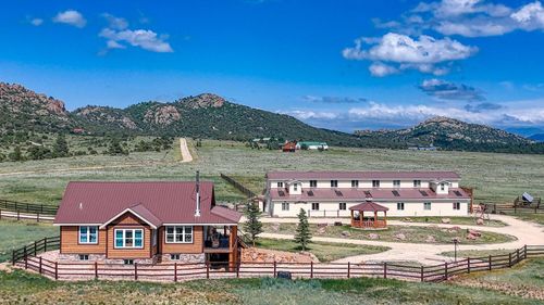 3900 Oak Grove Cir, Westcliffe, CO, 81252 | Card Image