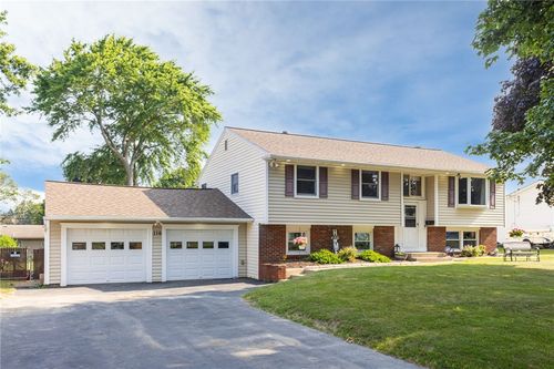 116 Churchill Dr, Greece, NY, 14616-2104 | Card Image