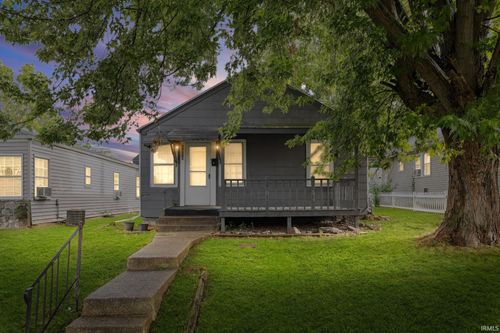 1110 E Taylor St, Kokomo, IN, 46901-4913 | Card Image