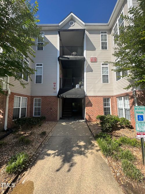 apt-203-2520 Friedland Pl, Raleigh, NC, 27617-8495 | Card Image