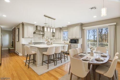 3 Springhill Rd, Randolph, NJ, 07869-4325 | Card Image