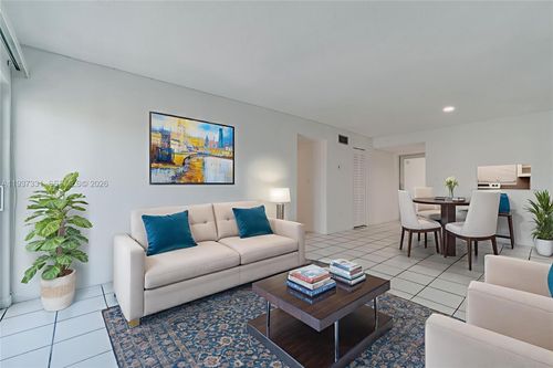 apt-404-1428 Euclid Ave, Miami Beach, FL, 33139-3996 | Card Image