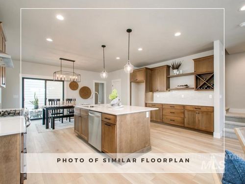 166 N Edgewood Ln, Eagle, ID, 83616-5305 | Card Image