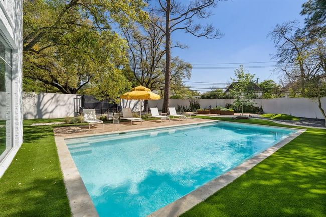 2207 Stanmore Dr, House other with 4 bedrooms, 5 bathrooms and 2 parking in Houston TX | Image 33