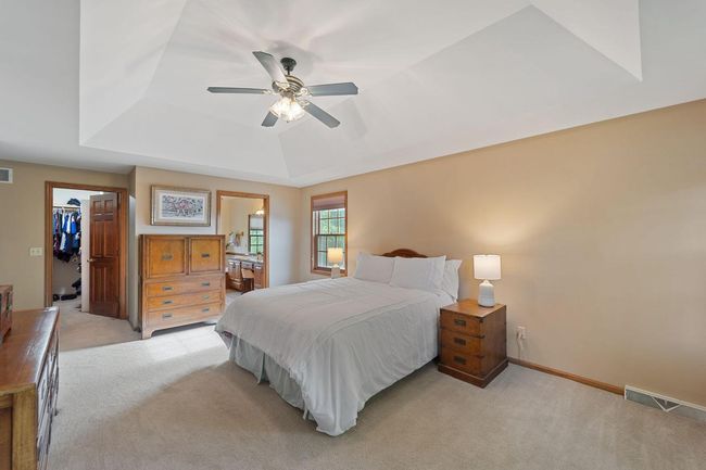 N31W7262 Lincoln Boulevard, House other with 5 bedrooms, 3 bathrooms and null parking in Cedarburg WI | Image 15