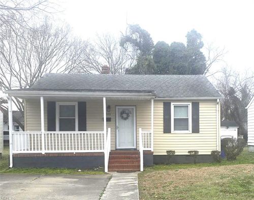 2805 Parish Ave, Newport News, VA, 23607-3725 | Card Image