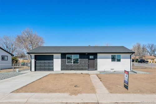 999 Skeel St, Brighton, CO, 80601-2245 | Card Image