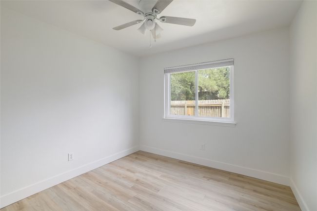 Bedroom number three. | Image 23