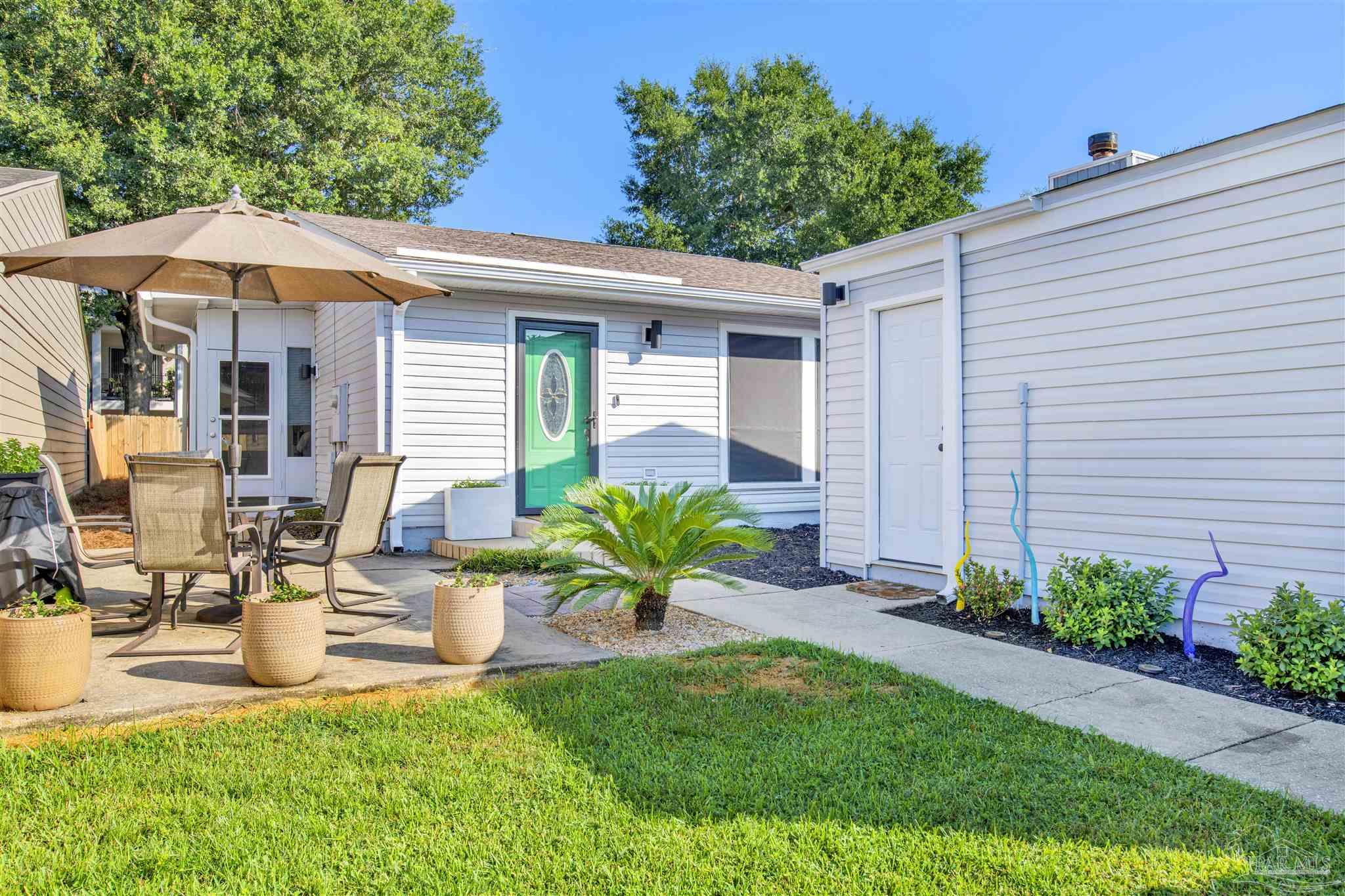 Carlotta St, Pensacola, FL 32503