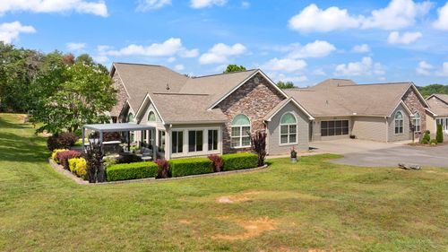 413 Deer Lake Place, Bronston, KY, 42518 | Card Image