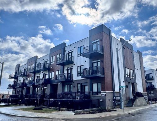 m28-40 Palace Street, Kitchener, ON, N2E0L2 | Card Image