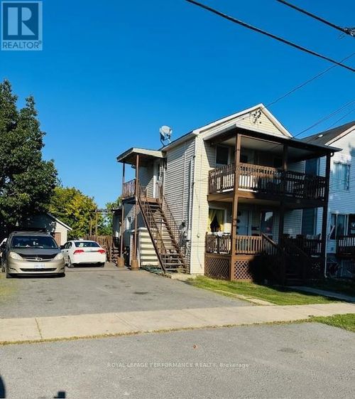 221 St Felix St, Cornwall, ON, K6H5A4 | Card Image