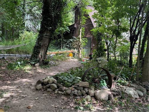 260 Paddy Lake Rd, Oswego, NY, 13126-6640 | Card Image