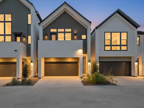 1122 Highland Row Ln, Houston, TX, 77091-0907 | Card Image